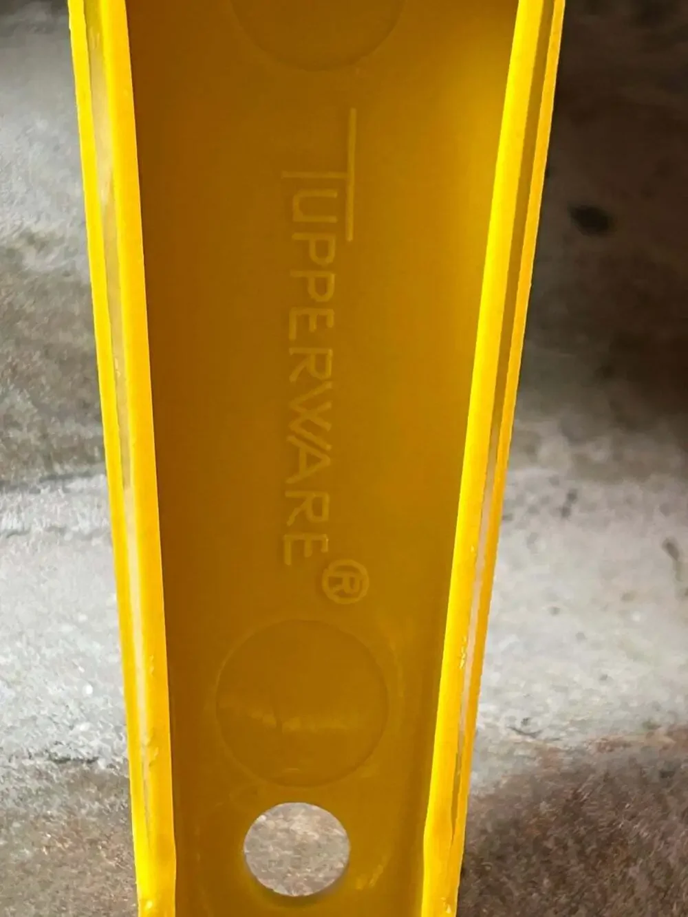 Sun Gold Tupperware Yellow strainer with handle READ
